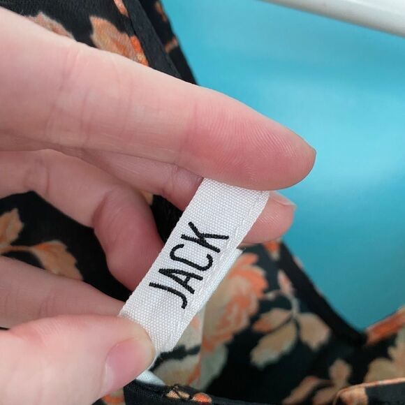 𝅺pinup Style Floral Dress - Picture 3 of 9